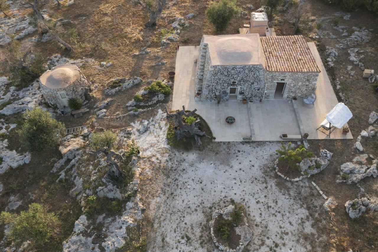 La Nicchia-Trullo Apartment Corigliano dʼOtranto Exterior foto
