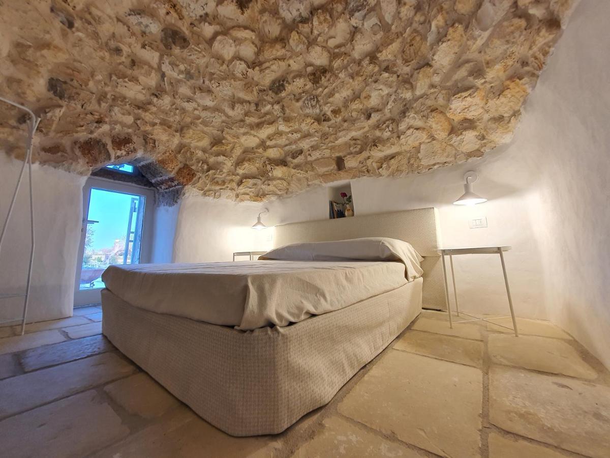 La Nicchia-Trullo Apartment Corigliano dʼOtranto Exterior foto