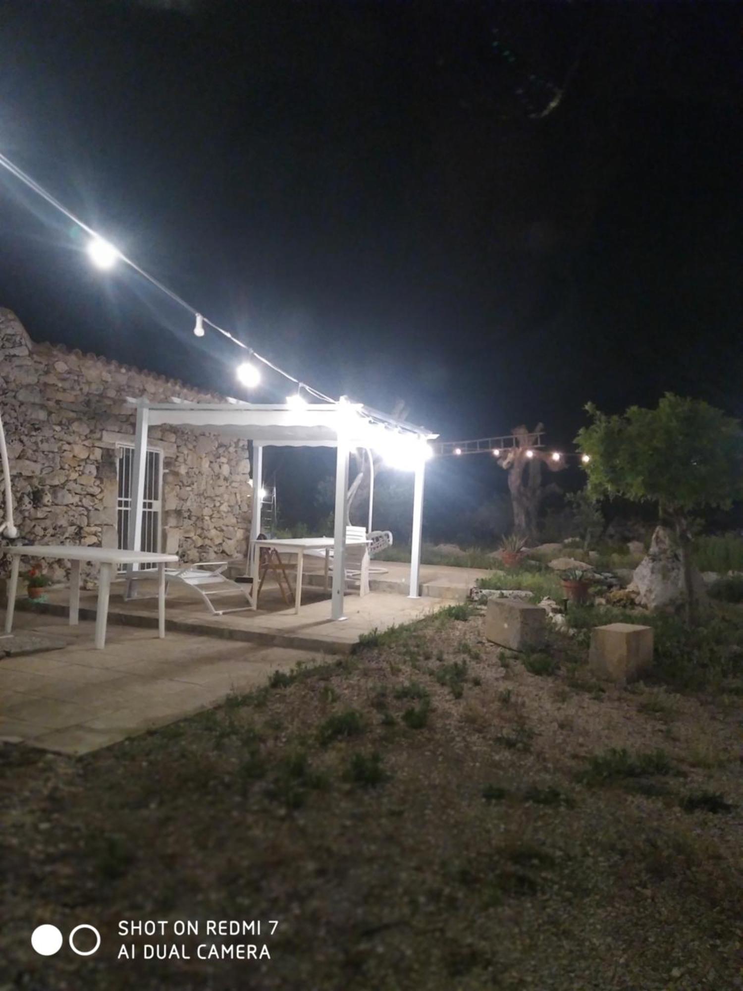La Nicchia-Trullo Apartment Corigliano dʼOtranto Exterior foto